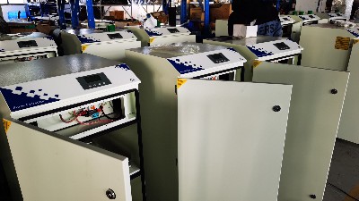 車間粉塵廢氣處理設備，執(zhí)信環(huán)保為工業(yè)加工提供除塵設備。