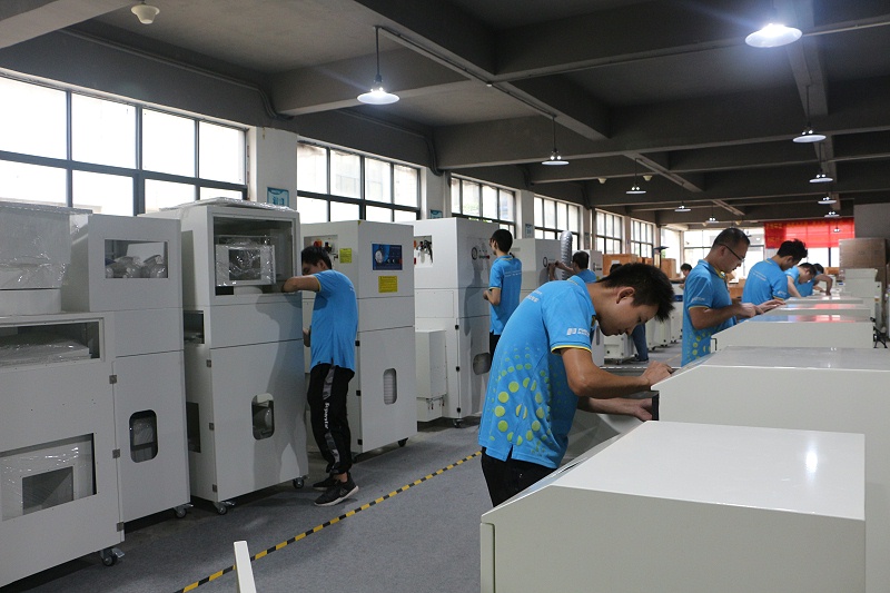 粉塵集塵器，集塵器