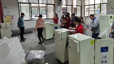 執(zhí)信環(huán)保固定式焊煙凈化器,焊接煙塵處理設(shè)備制造商！